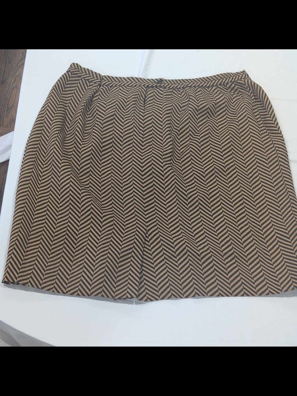 Le Suit Brown and Black Chevron Midi Skirt with Pleats